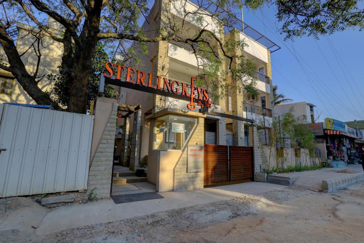 Sterling Keys By Tgi Hotel Bangalore Buitenkant foto